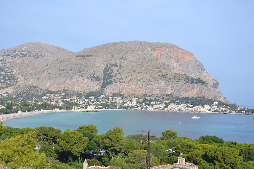 Mondello Holidays Szoba fotó